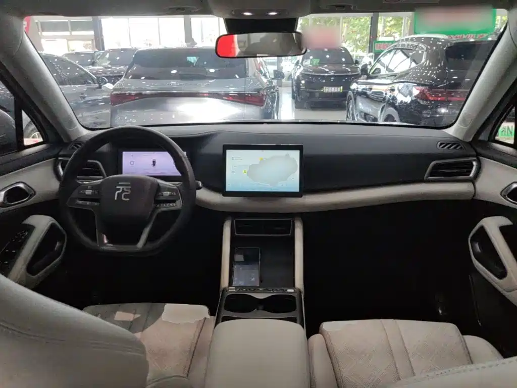 BYD Yuan UP — миниатюра 10