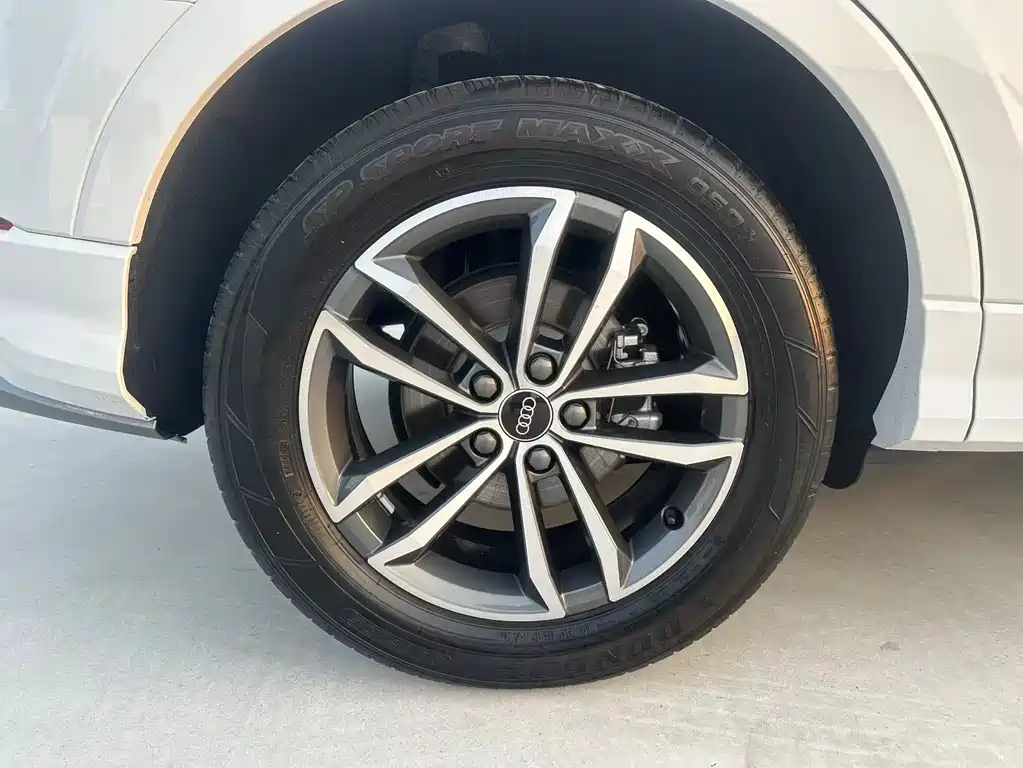 Audi Q3 2022 35 TFSI