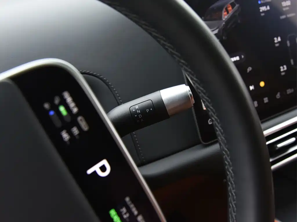 Li Auto Li L9 — миниатюра 11