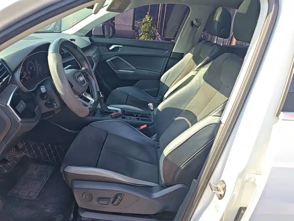 Audi Q3 — миниатюра 15