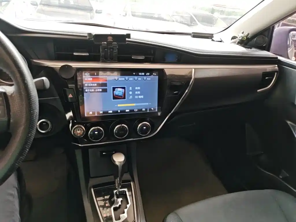 Toyota Corolla — миниатюра 10