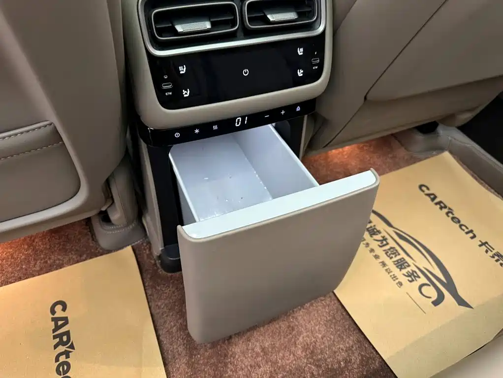 Li Auto Идеальный i6 — миниатюра 15