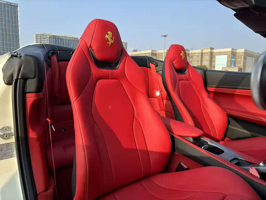FERRARI PORTOFINO