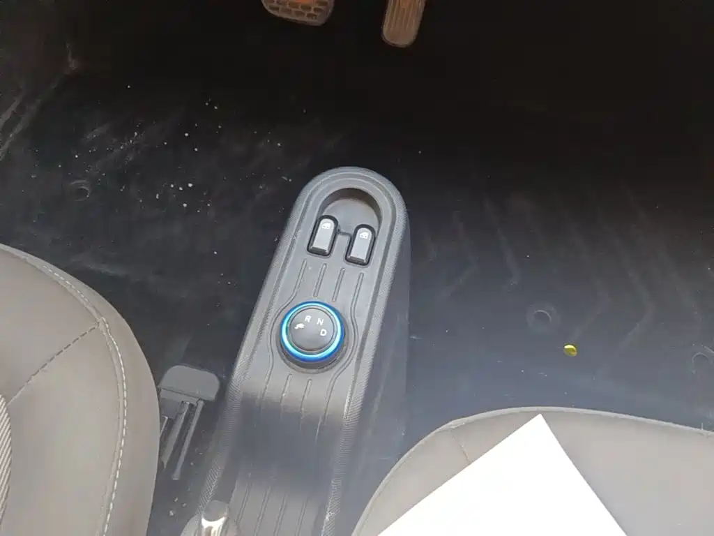 Wuling MINIEV — миниатюра 14
