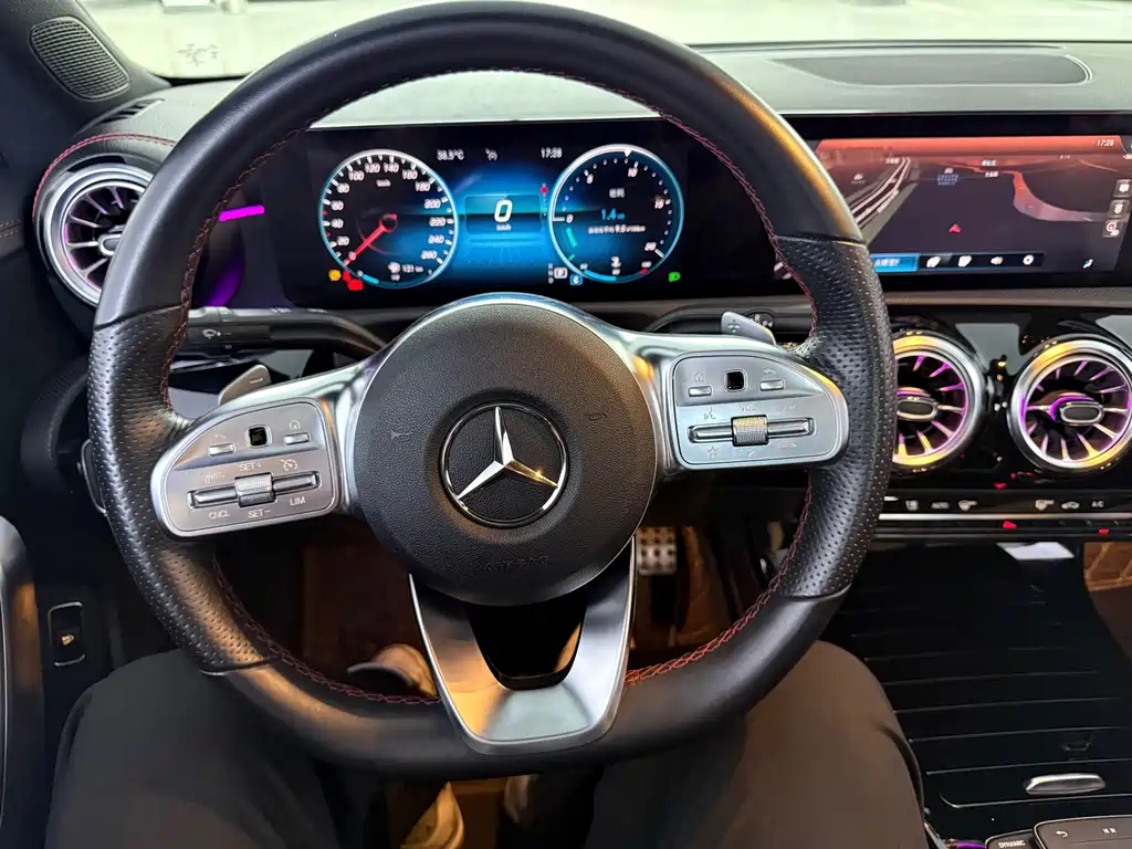 Mercedes-Benz CLA (Import) — миниатюра 6