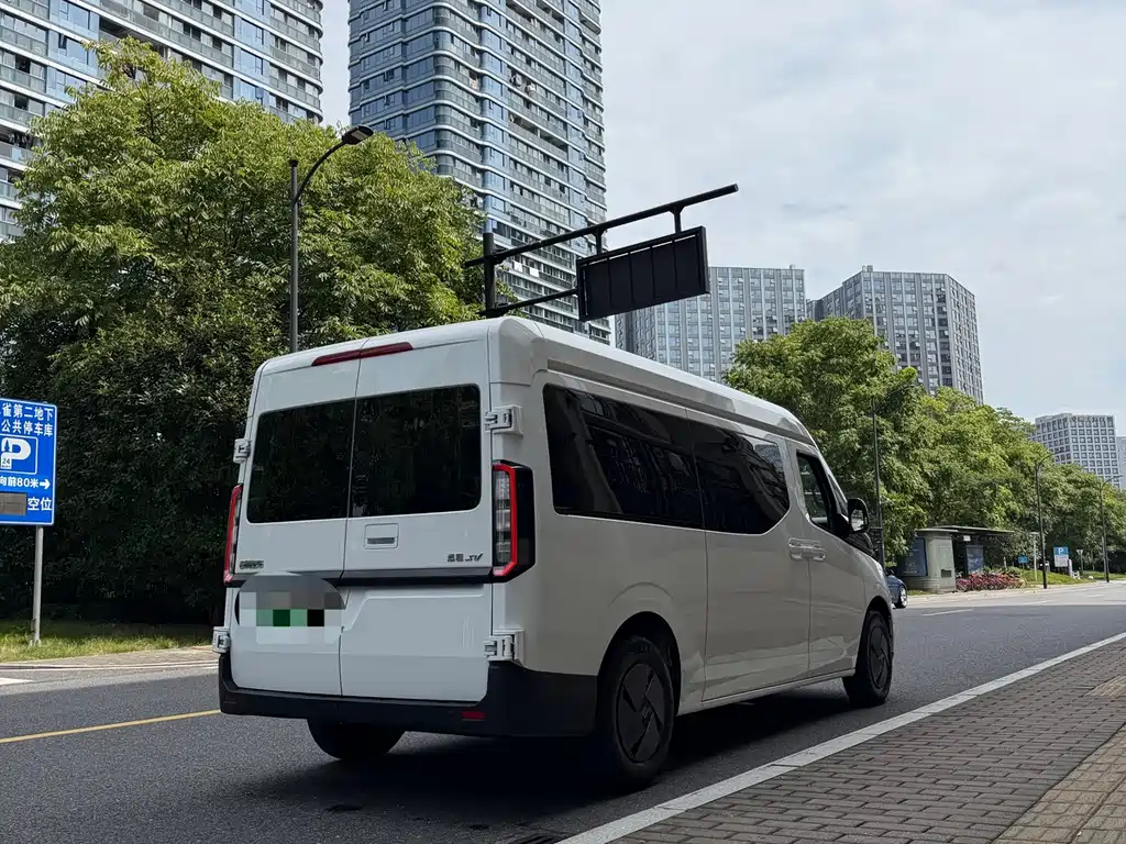 Yuan Cheng Yuan Cheng Super VAN — миниатюра 5