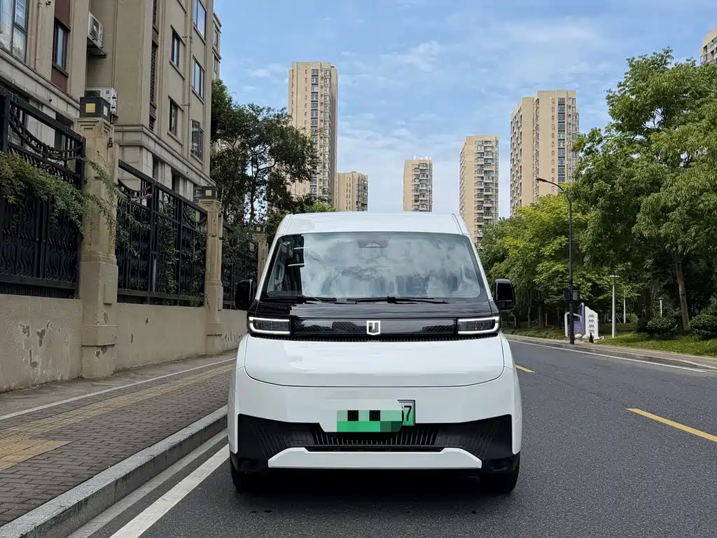 Yuan Cheng Yuan Cheng Super VAN — миниатюра 2