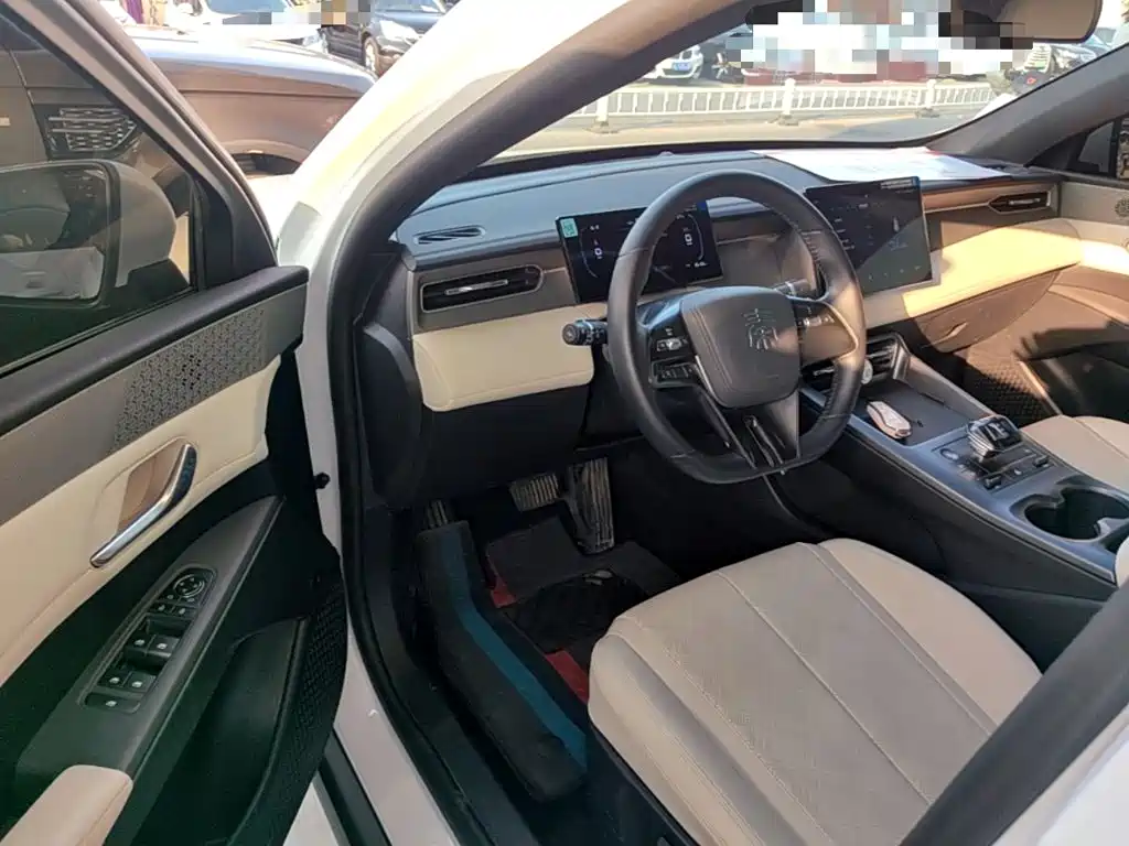 BYD Qin PLUS — миниатюра 16