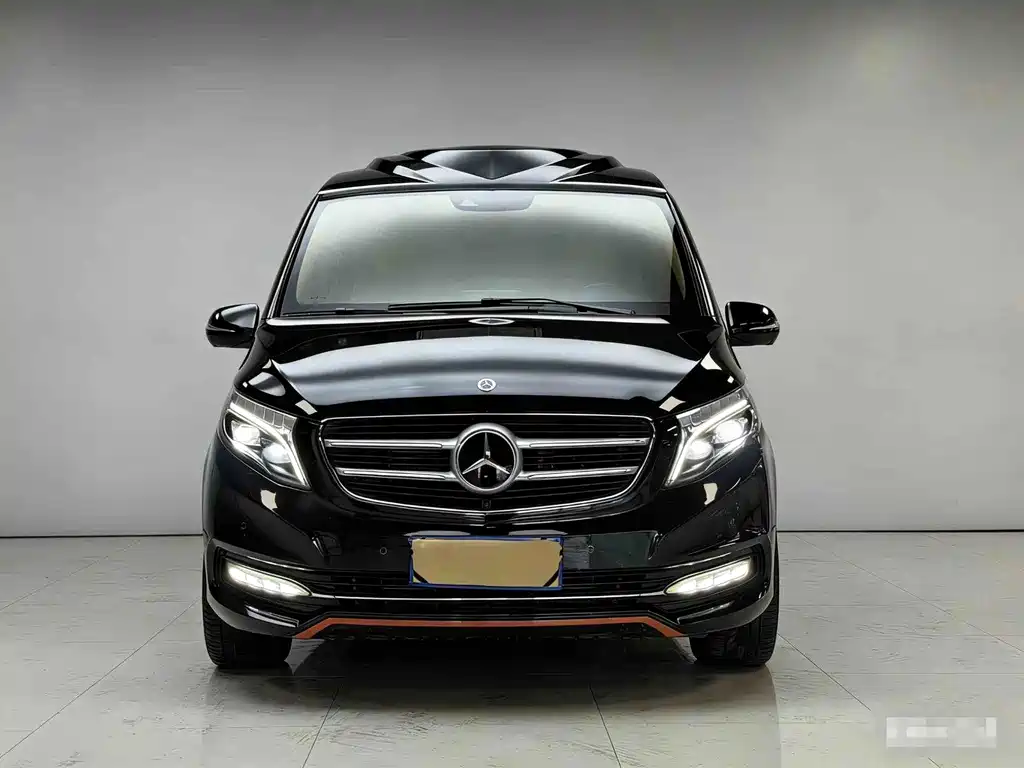 Mercedes-Benz V-Class — миниатюра 2