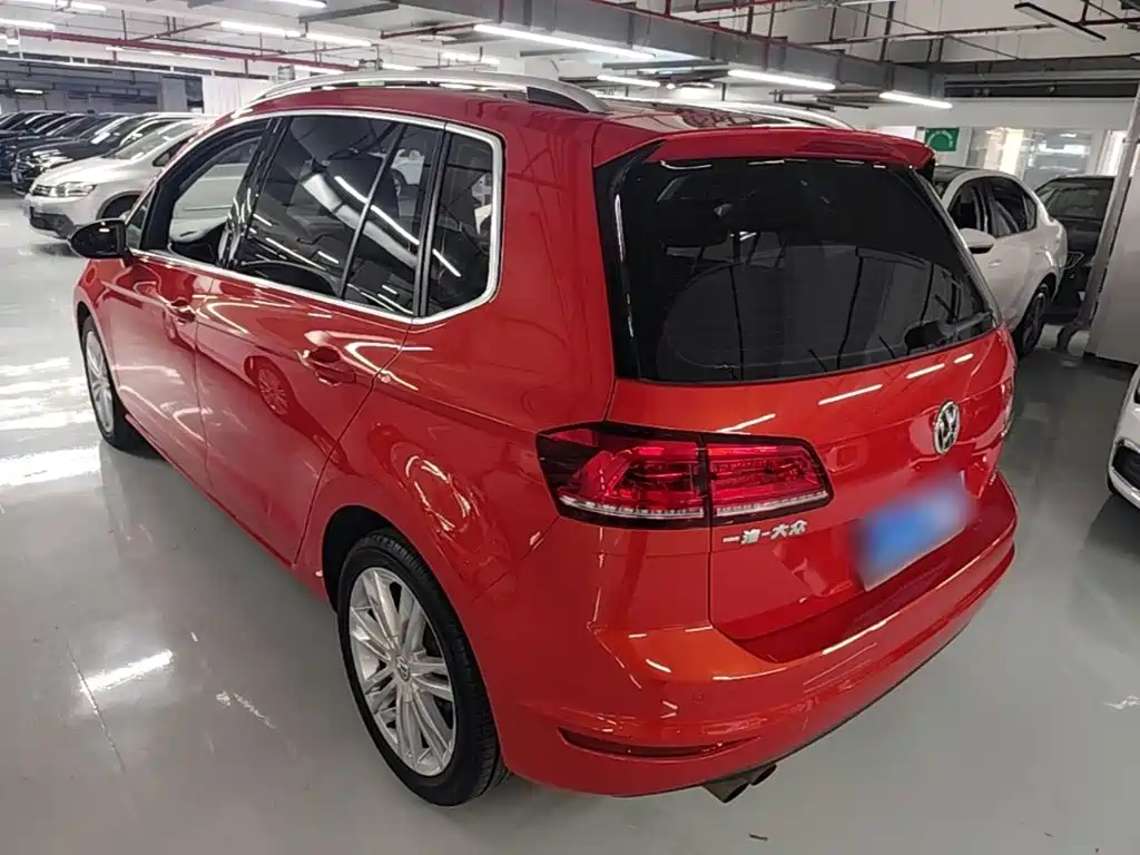 Volkswagen Golf Sportsvan — миниатюра 23