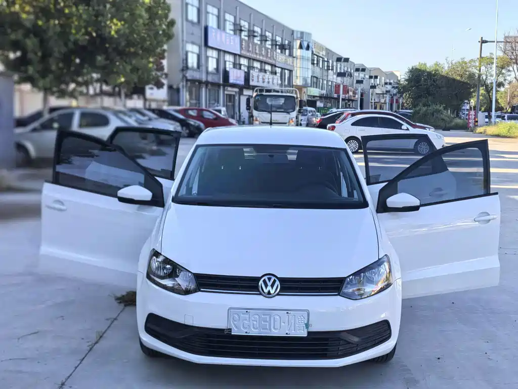 Volkswagen Polo — миниатюра 9