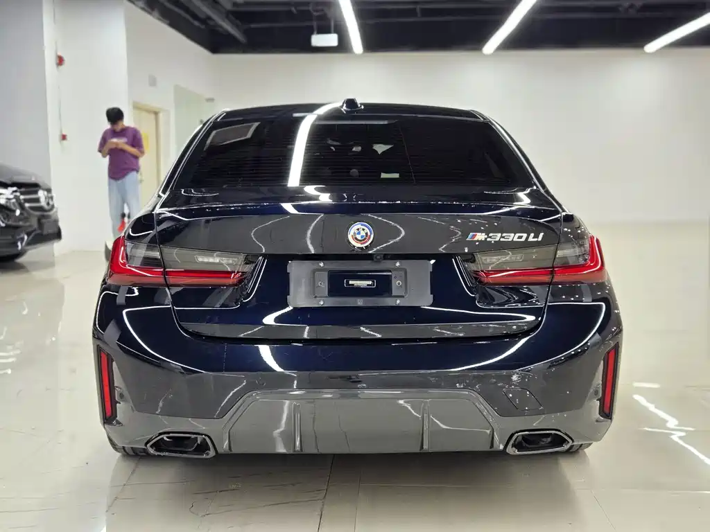 BMW 3 Series — миниатюра 3