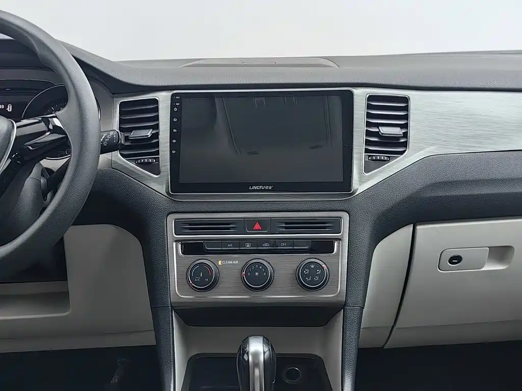 Volkswagen Golf Sportsvan — миниатюра 12