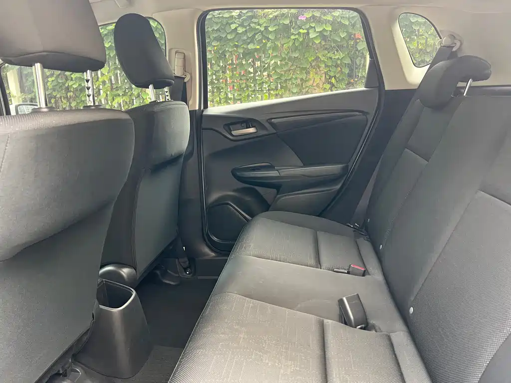 Honda Fit — миниатюра 12