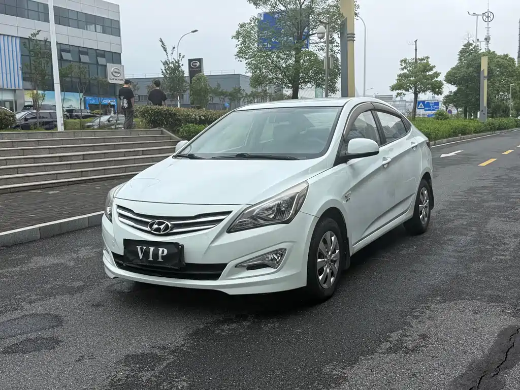 Hyundai Verna 2014