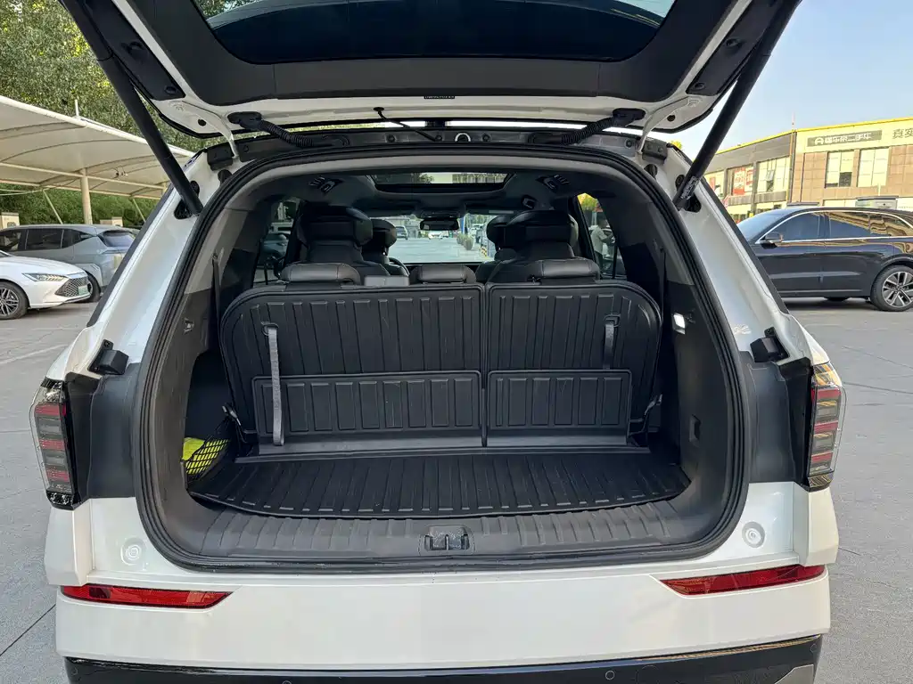 Ford Edge — миниатюра 12