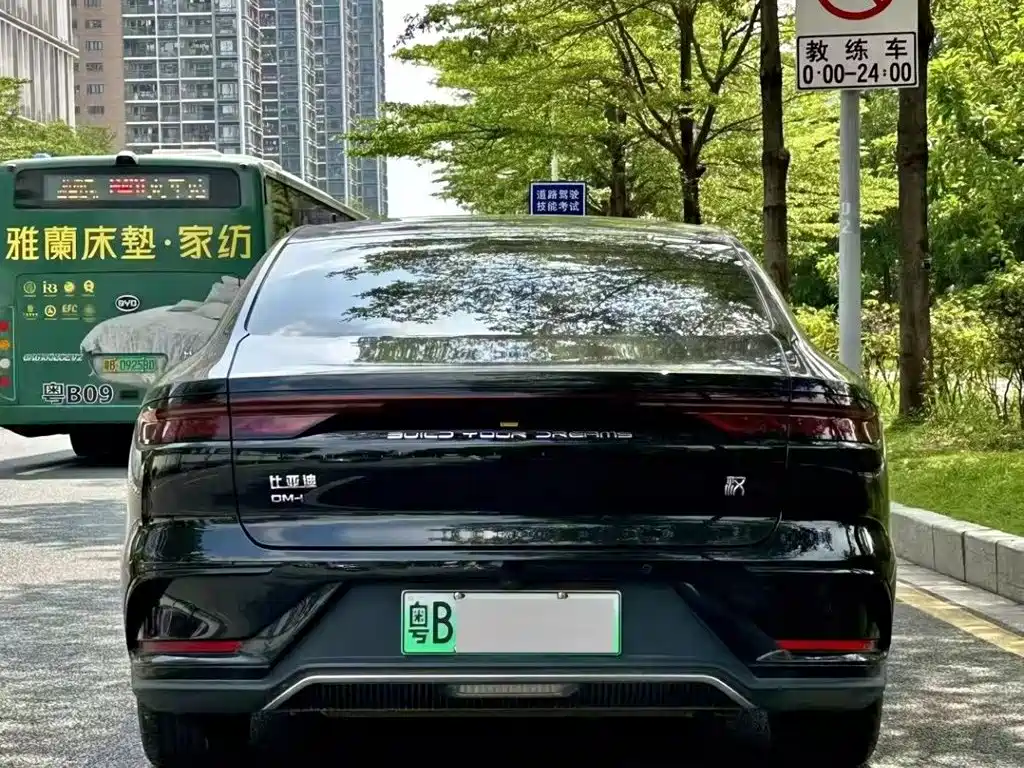 BYD Han — миниатюра 10