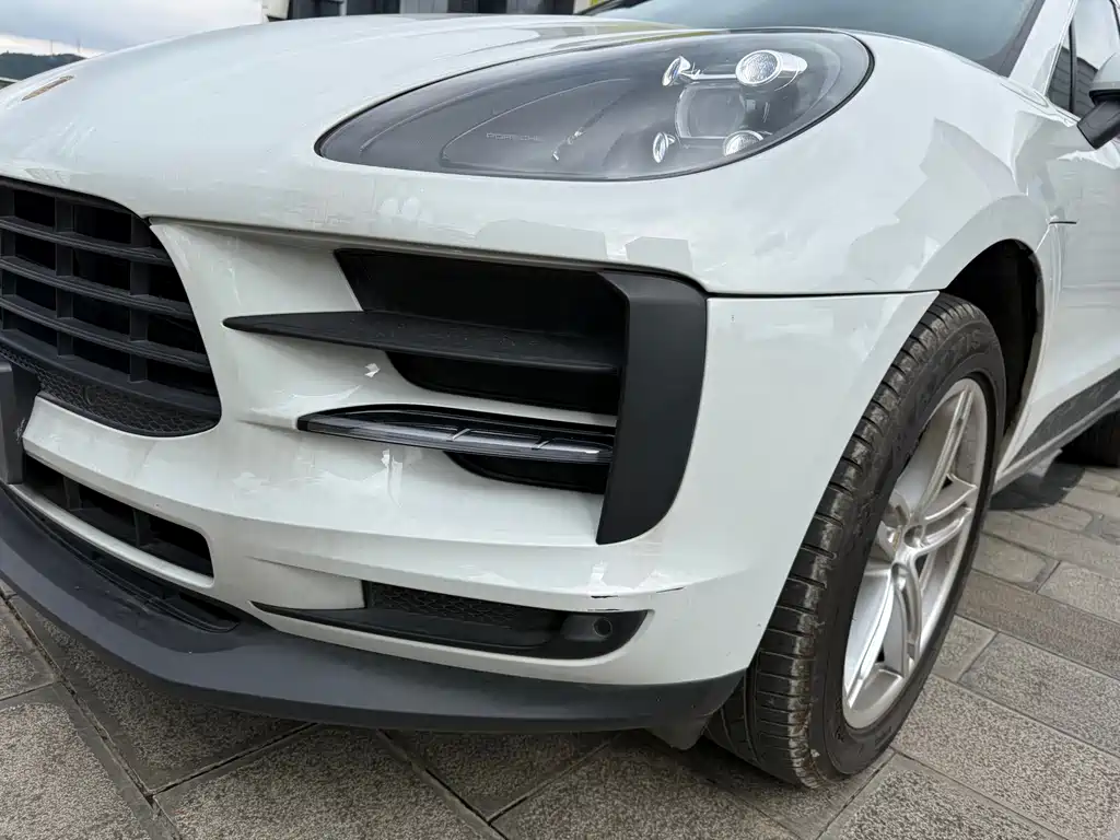Porsche Macan — миниатюра 14