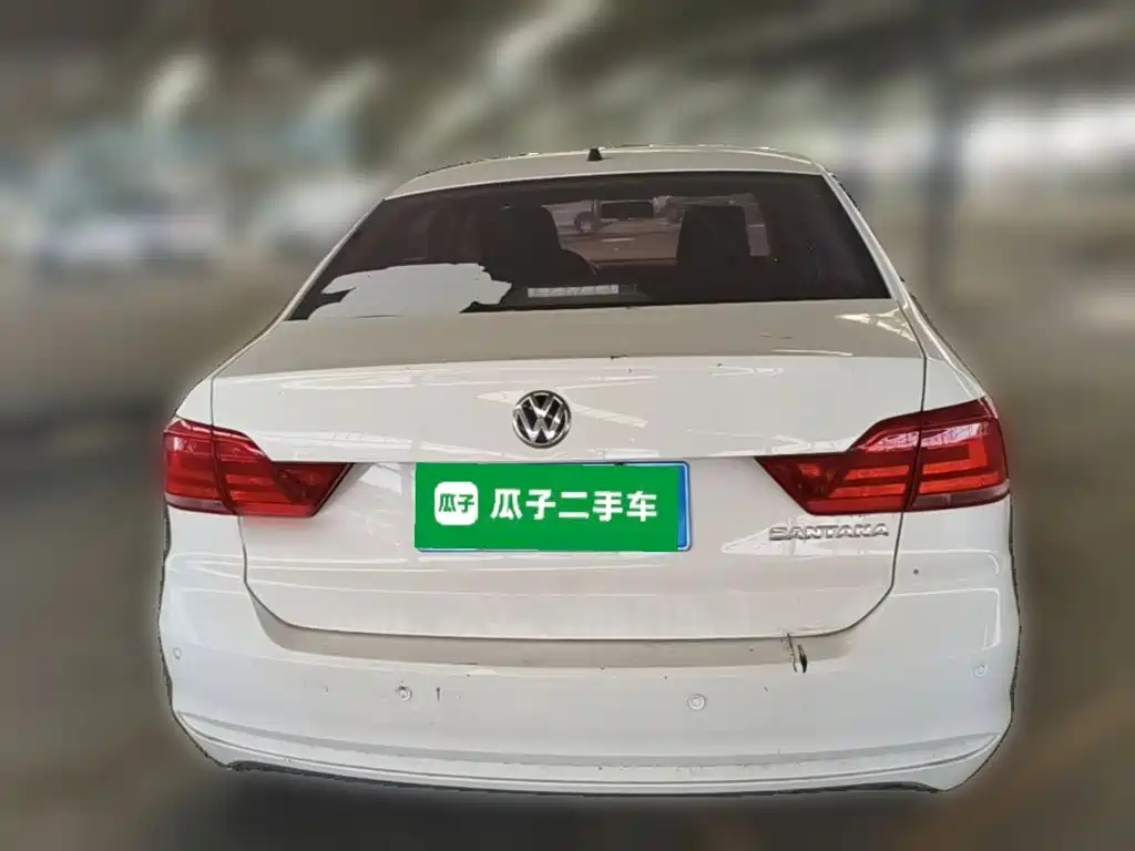 Volkswagen Santana — миниатюра 8