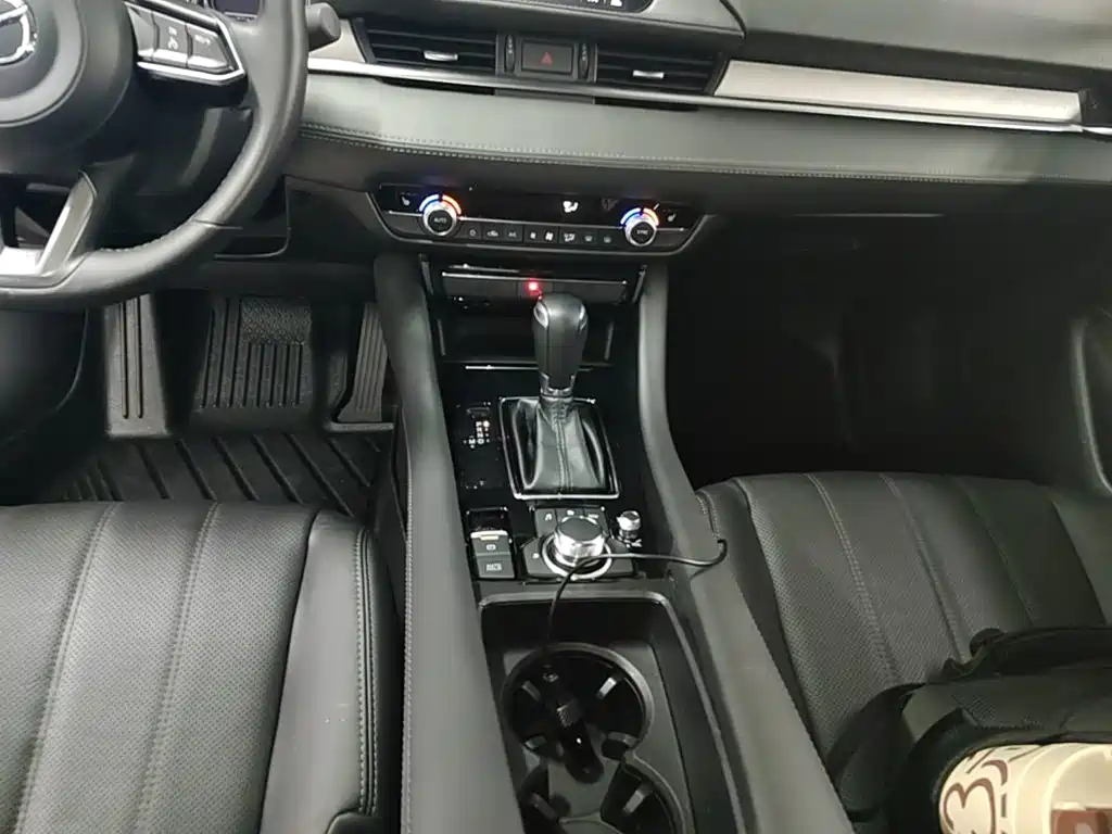 Mazda Atenza — миниатюра 14