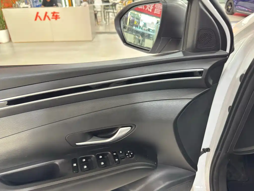 Hyundai Tucson — миниатюра 18