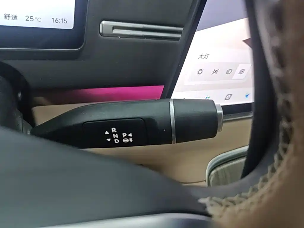 Leapmotor Leapmotor C11 — миниатюра 14