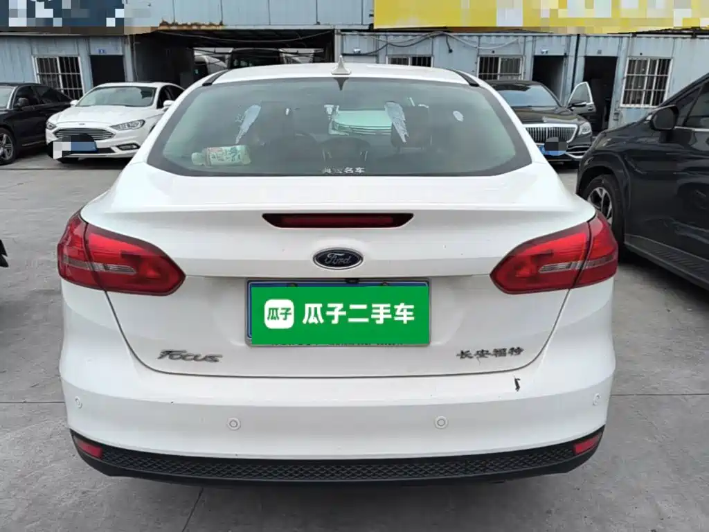 Ford Focus — миниатюра 6