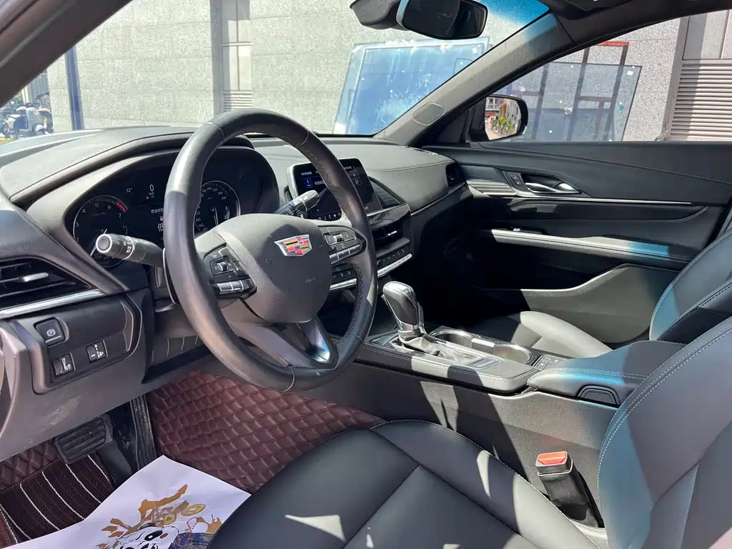 Cadillac CT4 — миниатюра 7