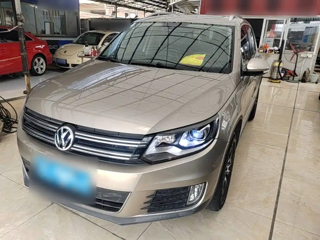 Volkswagen Tiguan — миниатюра 2
