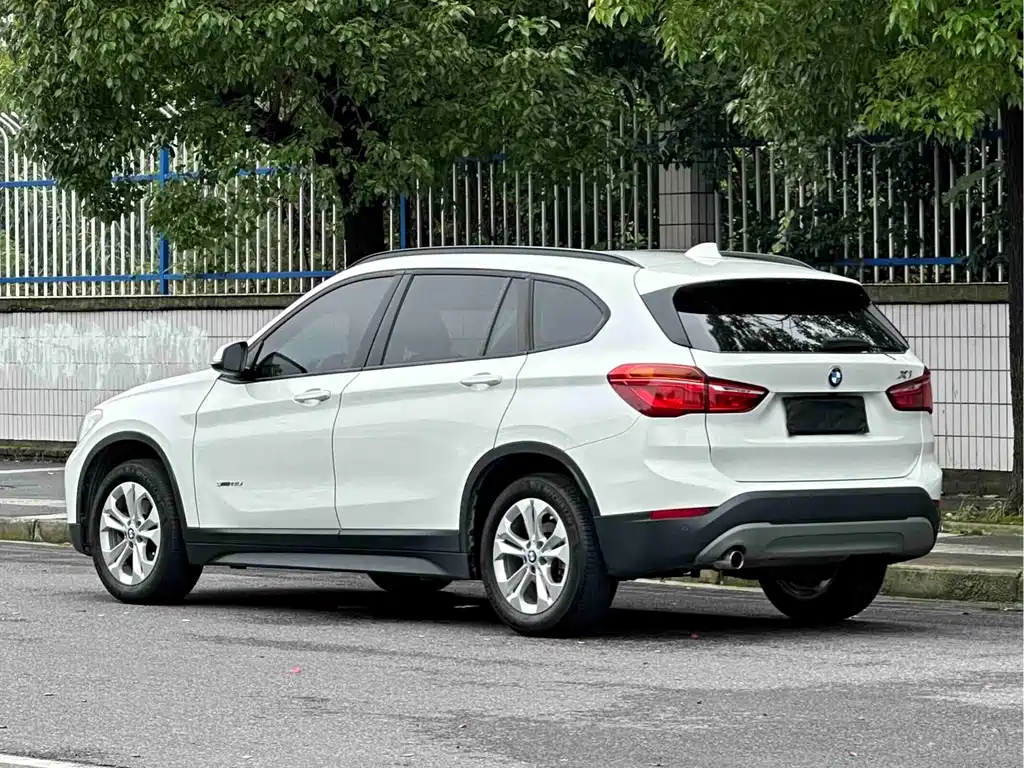 BMW X1 — миниатюра 8