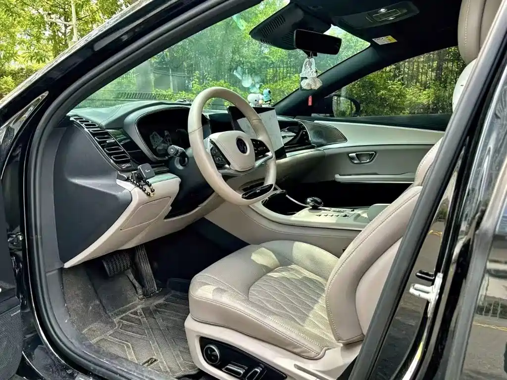 BYD Han — миниатюра 6