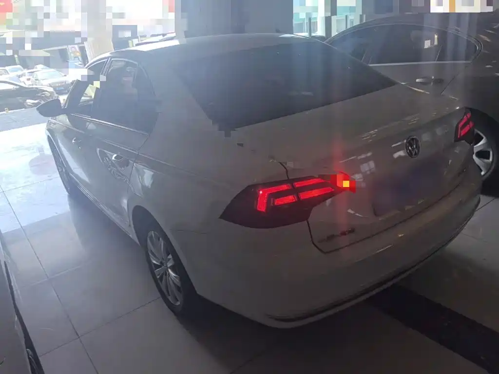Volkswagen Bora — миниатюра 5