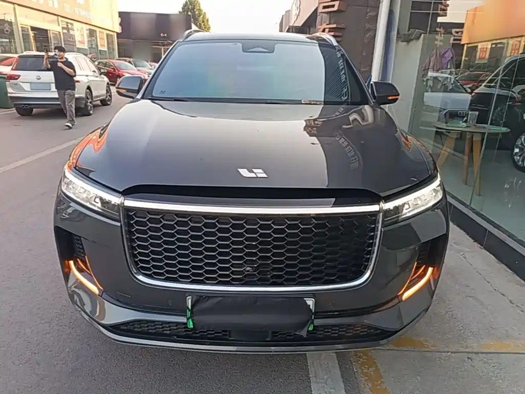 Li Auto Li ONE — миниатюра 3