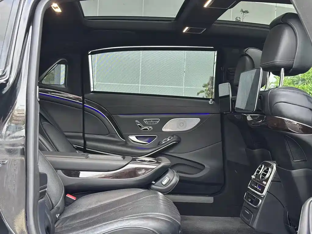 Mercedes-Benz S-Class — миниатюра 14