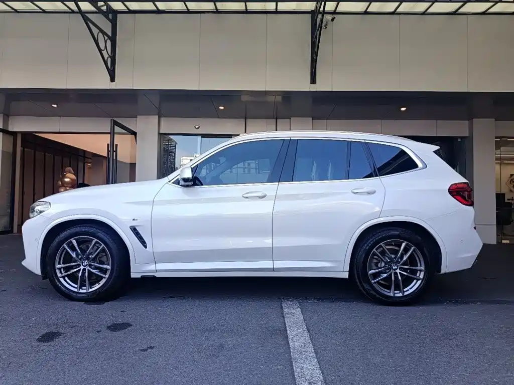 BMW X3 — миниатюра 3