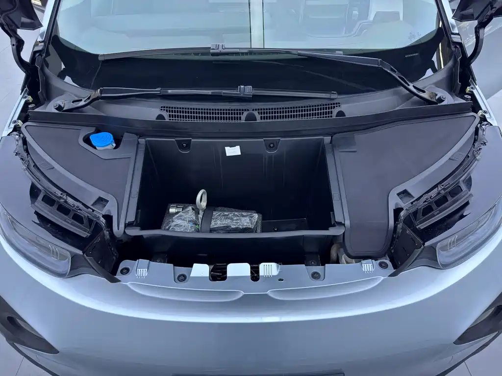 BMW i3 (Import) — миниатюра 18
