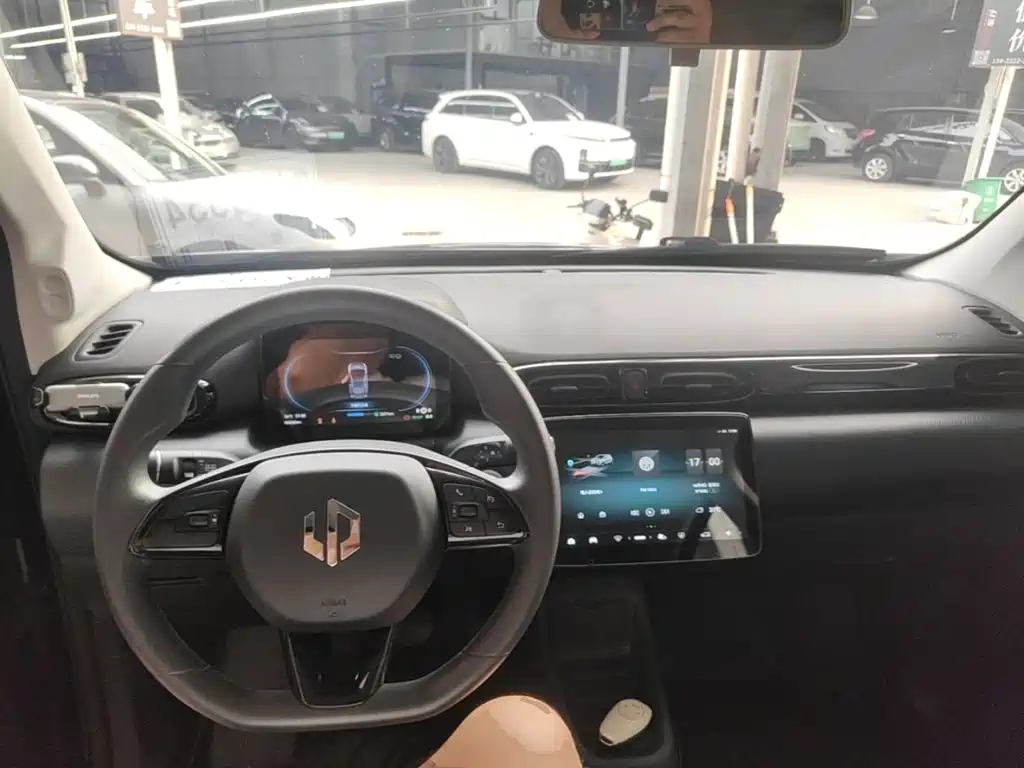 Leapmotor Leapmotor T03 — миниатюра 10