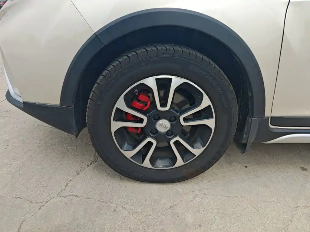 Geely Vision X3 — миниатюра 23
