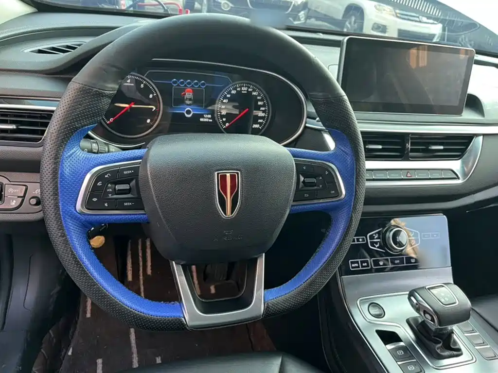 Hongqi Hongqi H5 — миниатюра 4