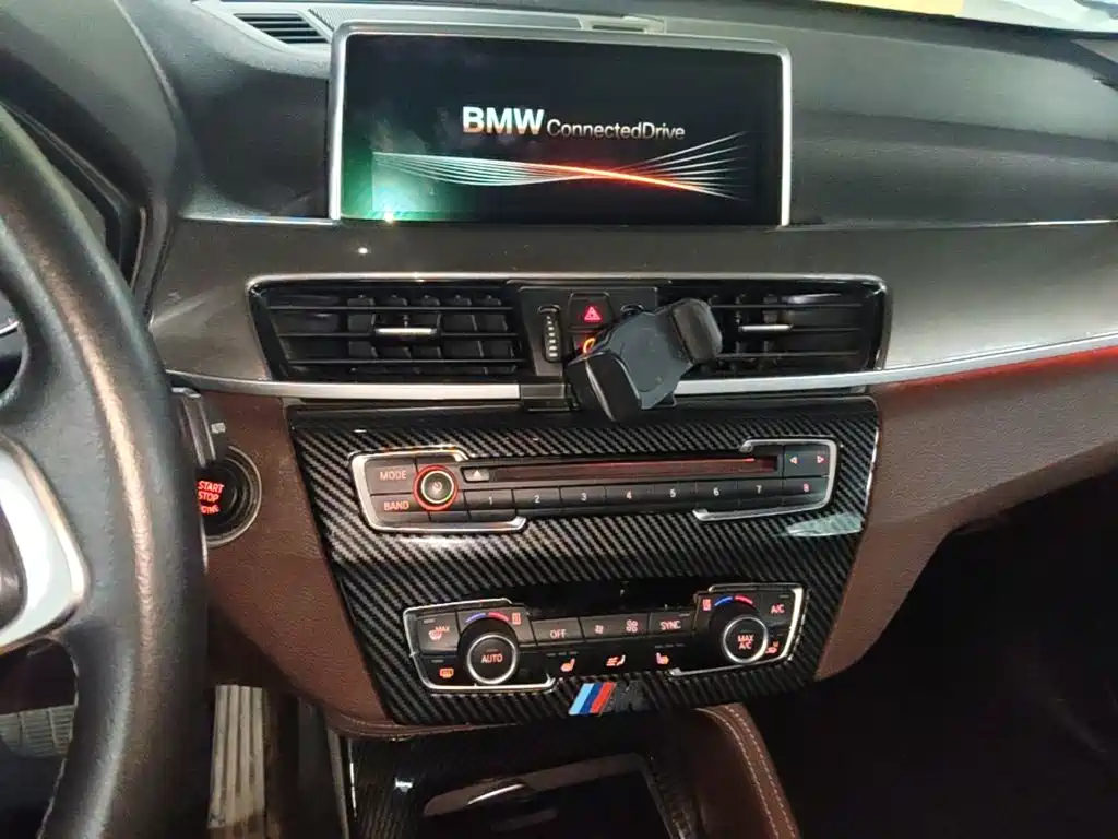 BMW X1 — миниатюра 13
