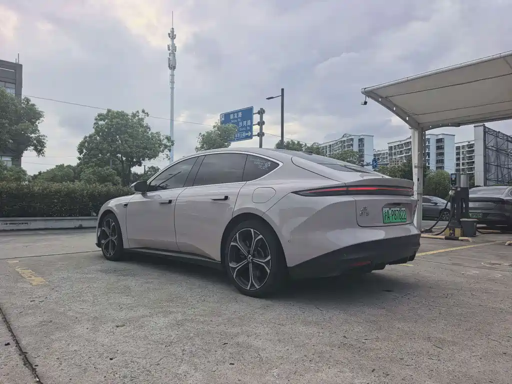 NIO ET5 — миниатюра 4