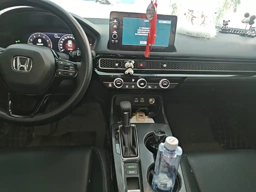 Honda Civic — миниатюра 13