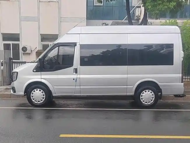 JMC JMC Fushun — миниатюра 3