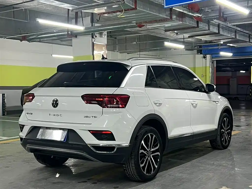 VOLKSWAGEN T ROC EXPLORING SONGS