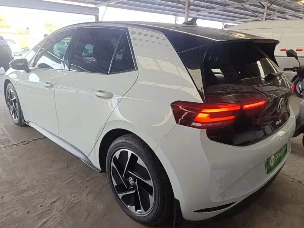 Volkswagen ID.3 — миниатюра 5