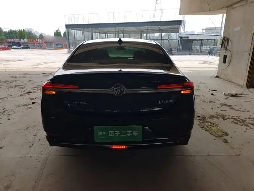 Buick LaCrosse — миниатюра 6