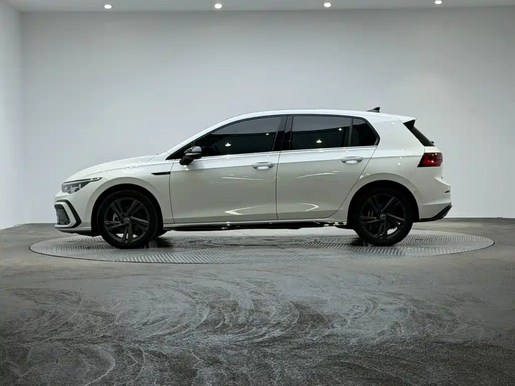 Volkswagen Golf — миниатюра 5