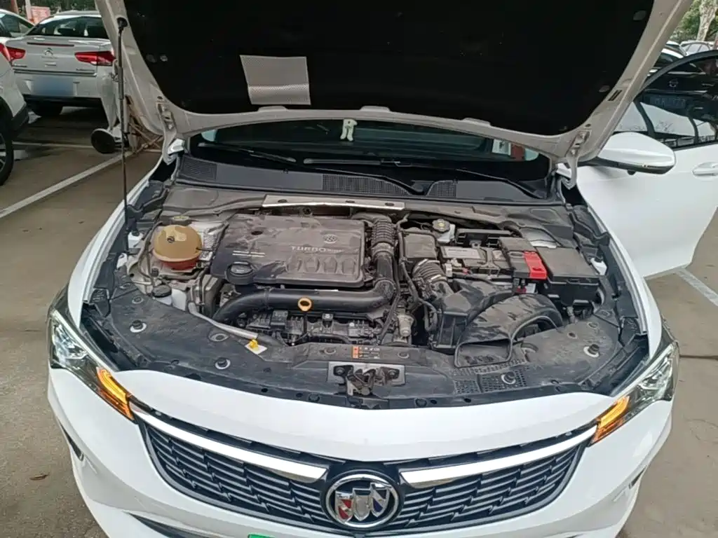 Buick Verano — миниатюра 20