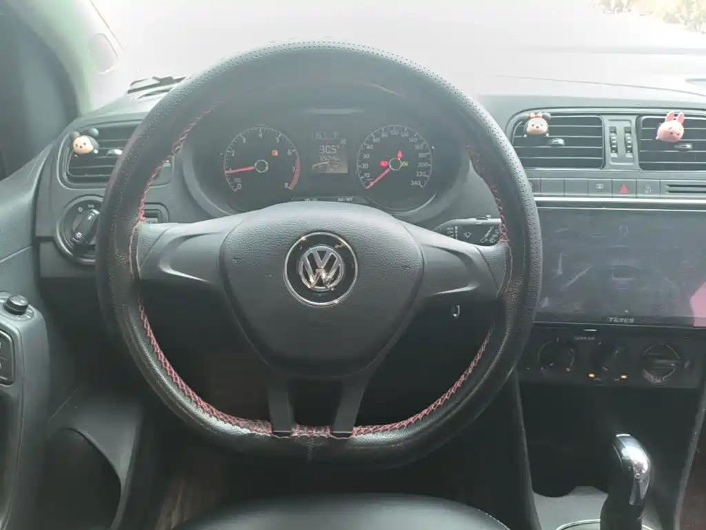Volkswagen Polo — миниатюра 11