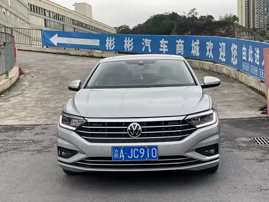 Volkswagen Sagitar — миниатюра 2